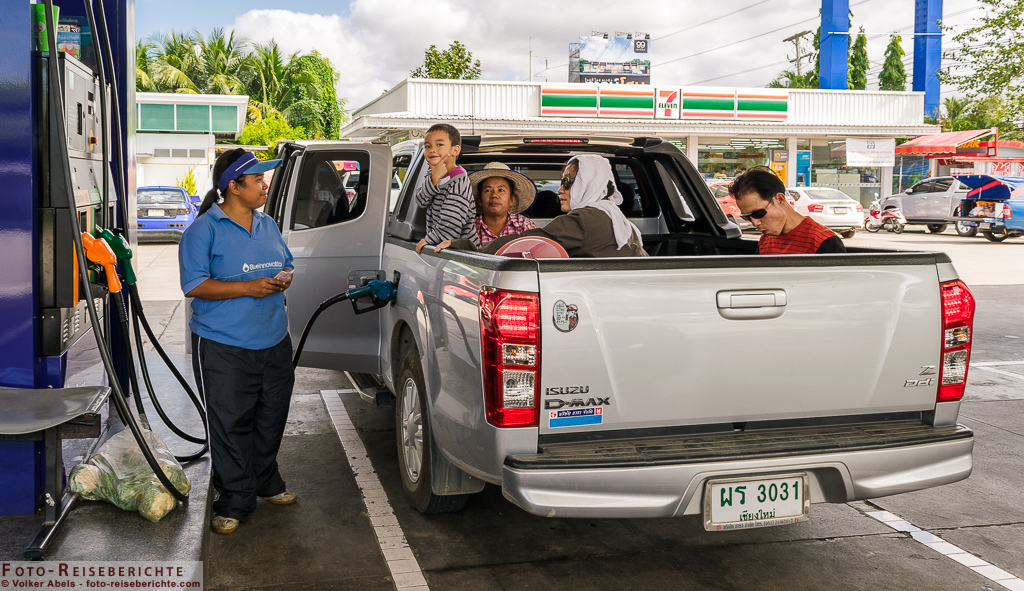 Tankstelle in Thailand Tankstelle in Thailand © Volker Abels - foto-reiseberichte.com