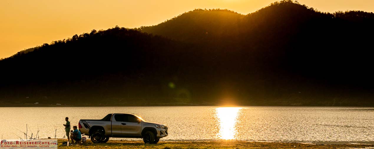 Mit dem Mietwagen in Thailand unterwegs sein - ein Auto mieten und in Thailand fahren 1 Mietwagen in Thailand sien einen gute Alternative zu Bus und Bahn