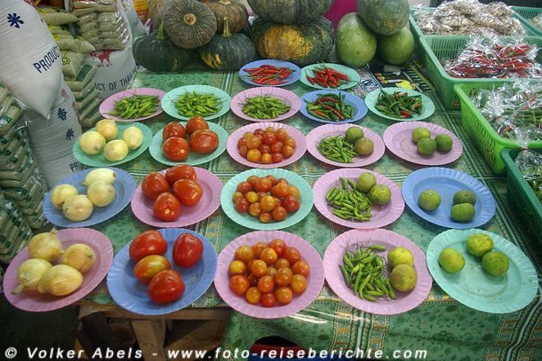 Verschiedene Gemüse auf einem thailändischen Markt © Volker Abels Verschiedene Gemüse auf einem thailändischen Markt © Volker Abels