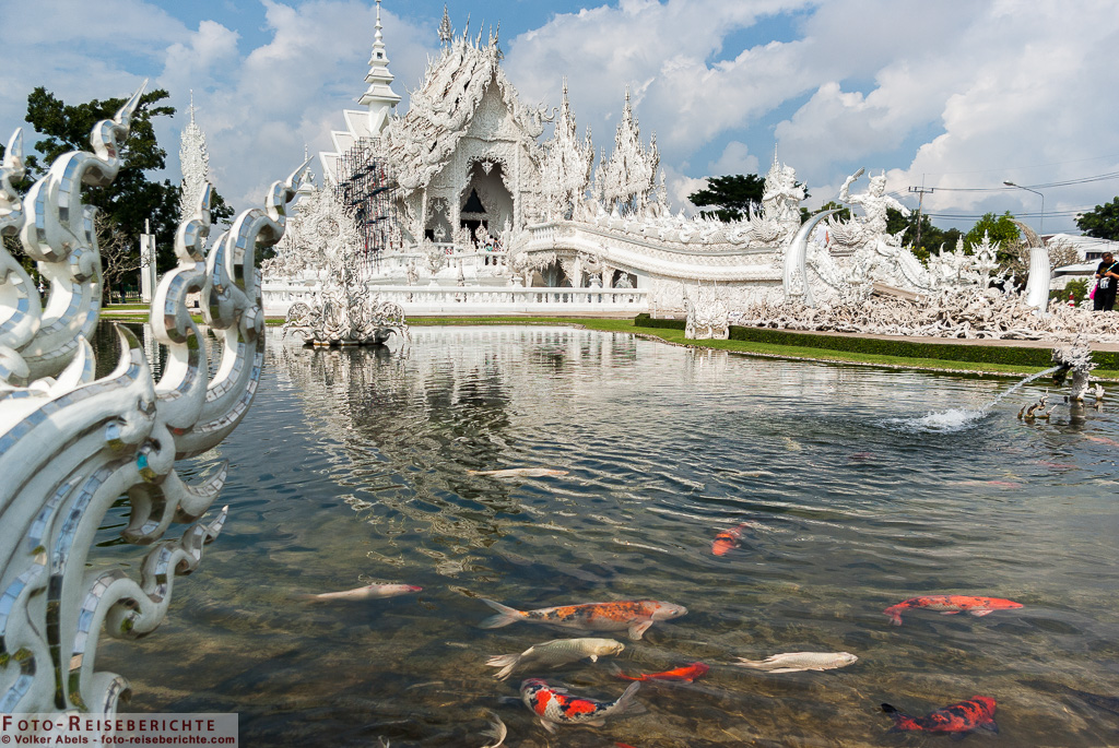 Superzooms an Spiegelreflexkameras - Hybridkameras oder Kompaktkameras, was ist am besten geeignet für die Reise? 13 WeißerTempel Chiang Rai-Thailand © Volker Abels - www.foto-reiseberichte.com
