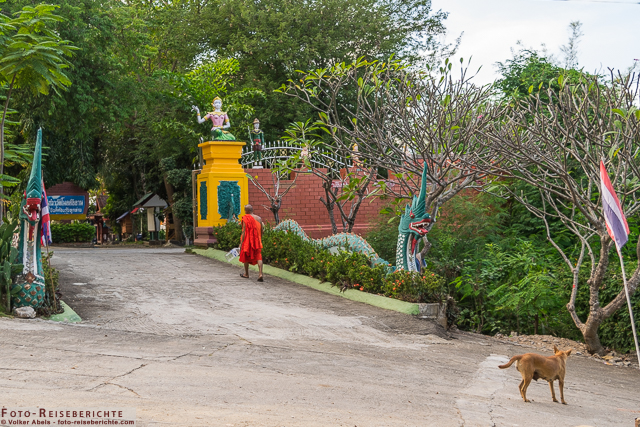 Wat Mok Khan Lan und der Suttichit Buddha Park in Nordthailand 6 Eingangsbereich - Wat Mok Khan Lan - Suttichit Buddha Park © Volker Abels - www.foto-reiseberichte.com