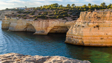Praia da Corredoura Klippen am Antlantik - Algarve Portugal