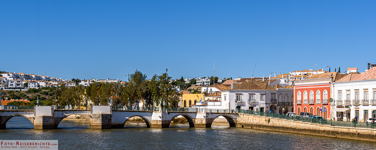 Portugal Tavira Altstadt an der Algarve 1 Portugal Tavira Altstadt Algarve - Römerbrücke Ponte Romana in Tavira